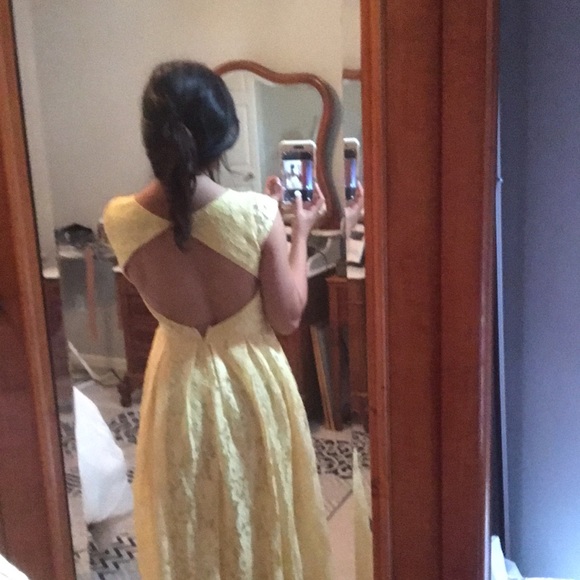 Maniju Lace Pale Yellow Dress - Picture 2 of 4